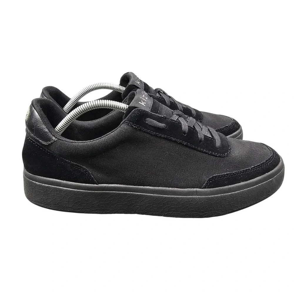 Kizik Prague Mens 10.5 / Womens 12 All Black HandsFree Athletic Sneakers Shoes